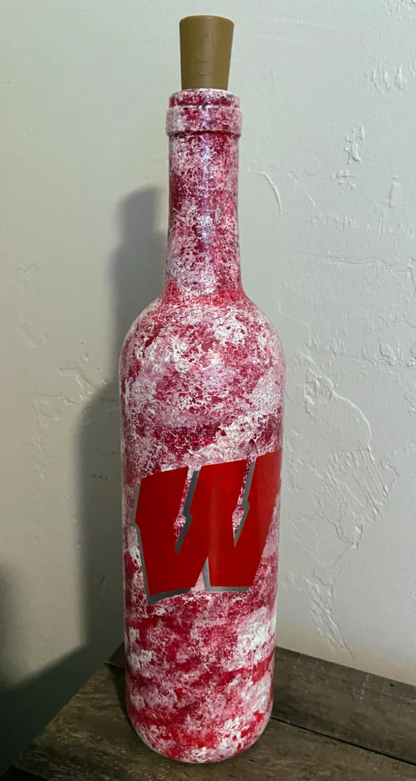 Wisconsin Badgers Bottle